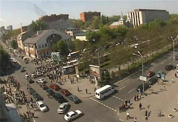 В Днепропетровске началась перестрелка