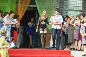 Ранее Настя на улицу в таком виде не выходила.