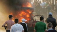 Протесты в Белфасте переросли в стычки с полицией