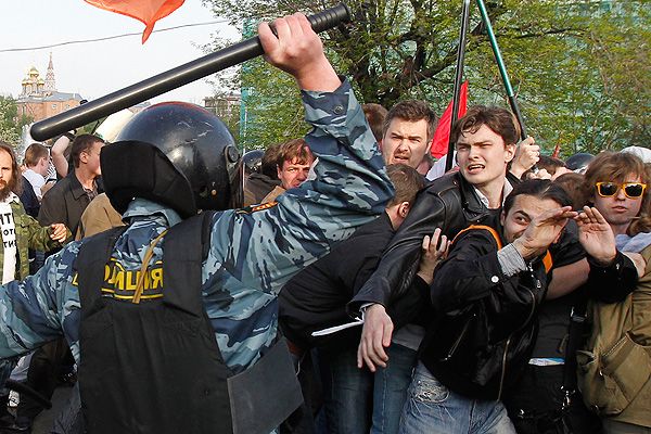 Международные правовые организации проведут расследование столкновений на Болотной