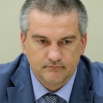 Гуманитарную помощь для Крыма разворовали
