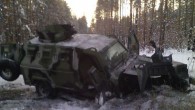 Фото. Новенький "Кугуар" подорвался на мине